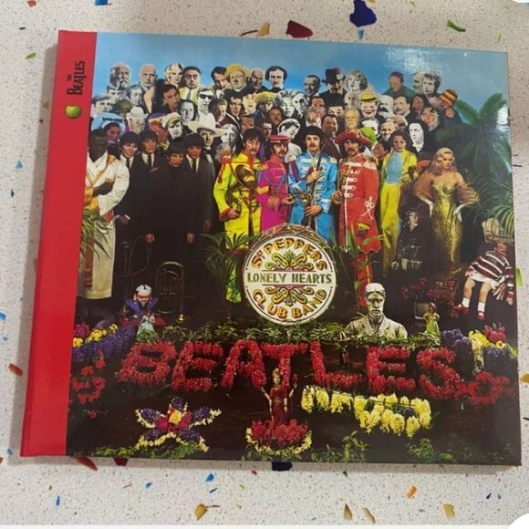 Sgt. Pepper Lonely Hearts Club Band by The Beatles CD. NIP SEALED - Picture 3 of 3